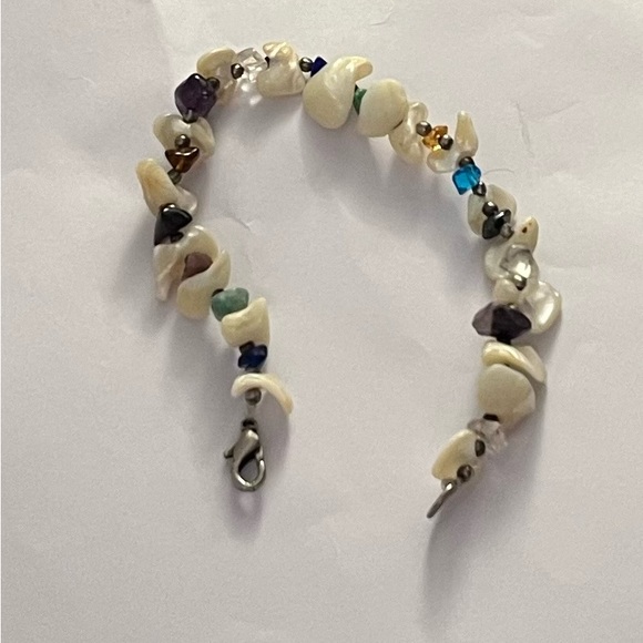 Shell gemstone bracelet size 7 1/2 jewelry - Picture 8 of 16